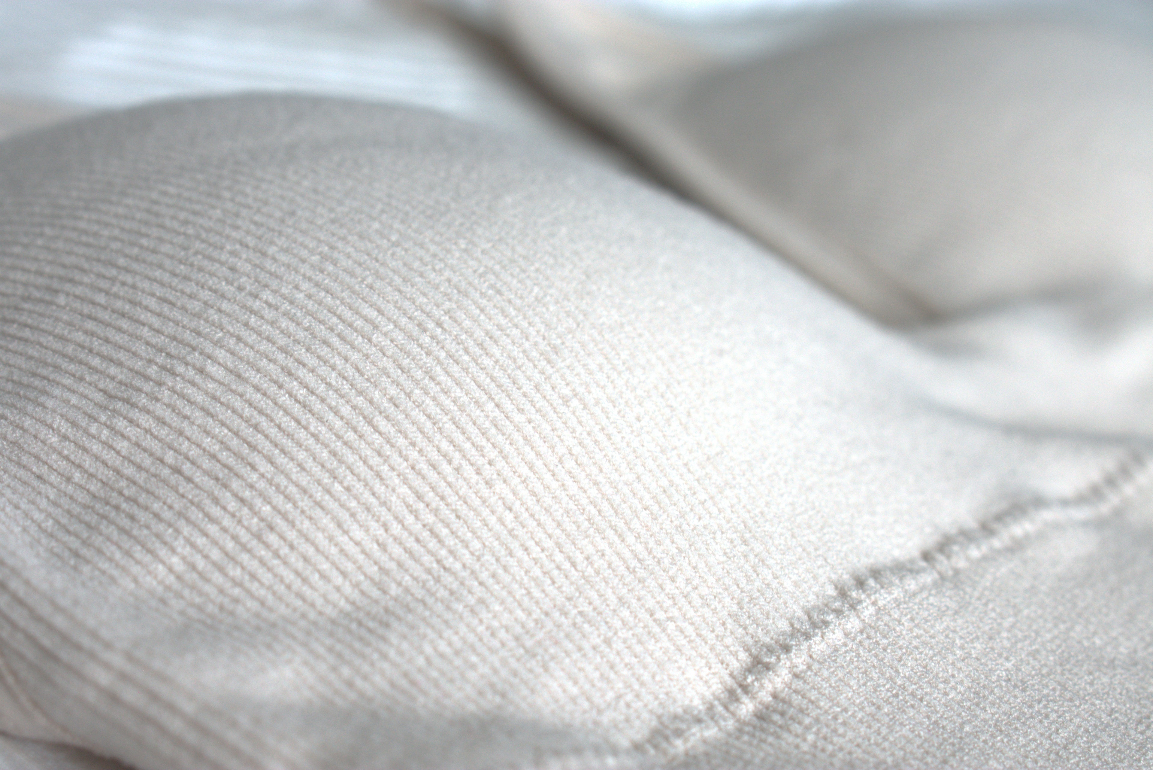 The Soft Crop | Beige